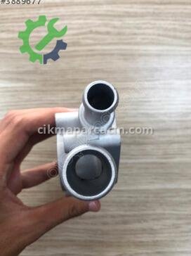 Toyota Corolla Termostat 16333-10011 çıkma parça