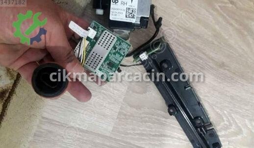 Tesla Model S LED Beyni çıkma parça