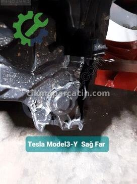 Tesla Model Y Sağ Ön Far MODEL-Y çıkma parça