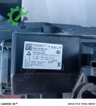 Tesla Model Y Sol Ön Far çıkma parça