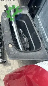 Tesla Model Y Bagaj İç Plastiği çıkma parça
