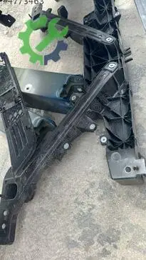Tesla Model Y Ön Panel çıkma parça