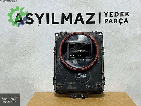 Volkswagen Tiguan Far Beyni 8V0907399B çıkma parça