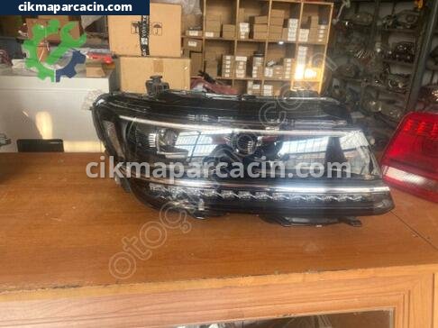 Volkswagen Tiguan Sağ Ön Far çıkma parça