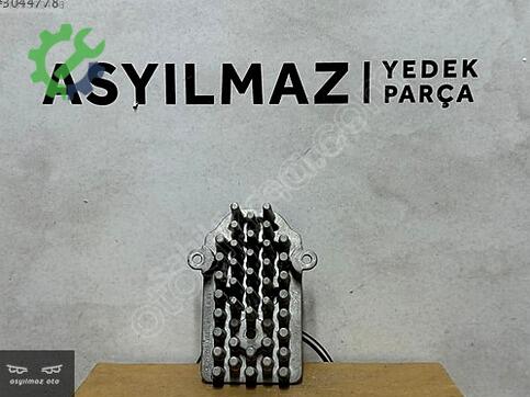 Volkswagen Tiguan Far Beyni 5TA998475C çıkma parça