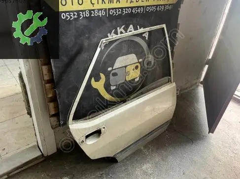 Tofaş Doğan Sağ Arka Kapı çıkma parça