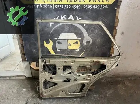 Tofaş Doğan Sağ Arka Kapı çıkma parça