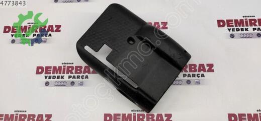 Audi A3 Panel Üst Plastiği 8L1953516 çıkma parça