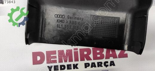Audi A3 Panel Üst Plastiği 8L1953516 çıkma parça