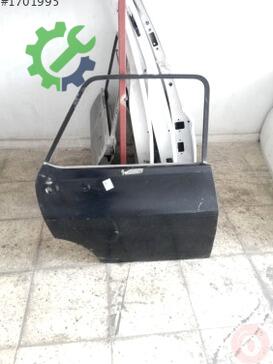 Renault R 12 Sağ Arka Kapı çıkma parça