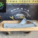 Touran Sağ ön Cam Direk Kaplaması Orjinal Çıkma