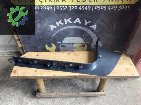 Volkswagen Touran Eşik Kaplaması 1T1863484C çıkma parça