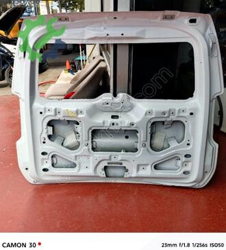 Ford Tourneo Connect Bagaj Kapağı çıkma parça