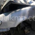 Toyata corolla sol ön çamurluk orjinal çıkma