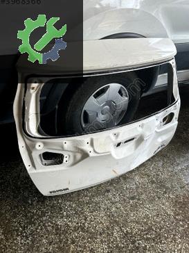Toyota Auris Bagaj Kapağı çıkma parça