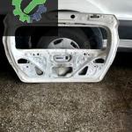Toyota auris bagaj kapağı