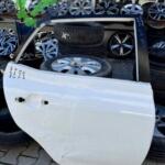 Toyota Auris sağ arka kapı 2012/18