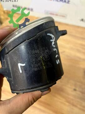 Toyota Auris Sol Sis Farı 812200D041 çıkma parça
