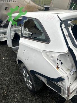 Toyota Auris Depo Kapağı çıkma parça