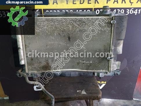 Toyota Auris Klima Radyatörü çıkma parça