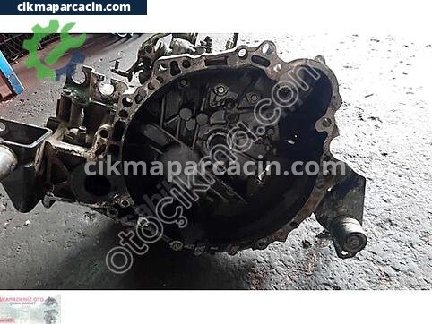Toyota Avensis Şanzıman Komple çıkma parça