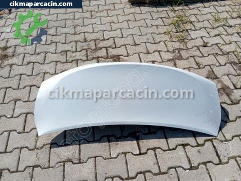 Toyota Avensis Bagaj Kapağı çıkma parça