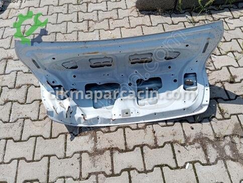 Toyota Avensis Bagaj Kapağı çıkma parça