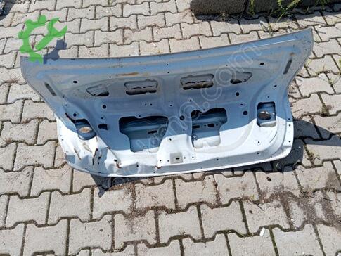 Toyota Avensis Bagaj Kapağı çıkma parça