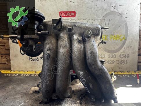 Toyota Avensis Emme Manifoldu çıkma parça