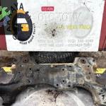 TOYOTA AVENSİS Çıkma Orijinal Ön Travers 1998-2002