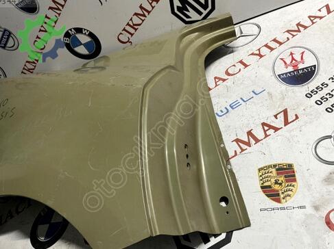 Toyota Avensis Sağ Arka Çamurluk çıkma parça