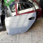 Toyota avensis sol arka kapı çıkma orjinal