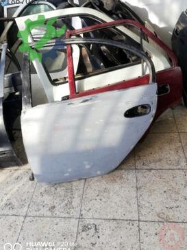 Toyota Avensis Sol Arka Kapı çıkma parça