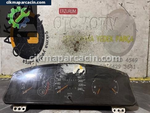Toyota Carina Gösterge Paneli çıkma parça