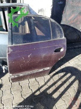 Toyota Carina Sol Arka Kapı çıkma parça