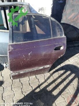 Toyota Carina Sol Arka Kapı çıkma parça