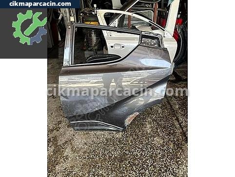 Toyota C-HR Hybrid Sol Arka Kapı çıkma parça