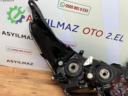 Toyota Corolla Sol Ön Far 8115002L5500 çıkma parça