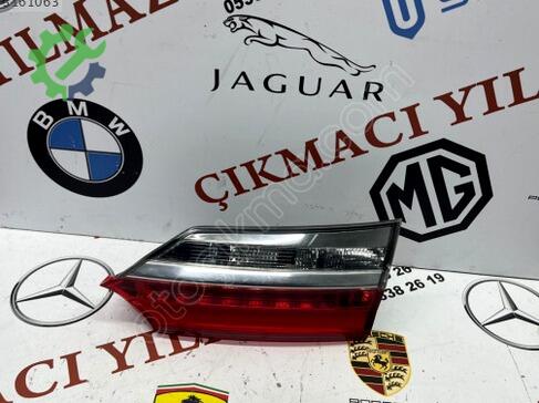 Toyota Corolla Bagaj Stop çıkma parça