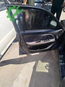 Toyota Corolla Sol Ön Kapı çıkma parça