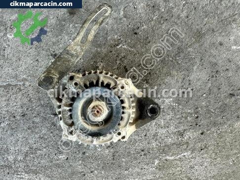 Toyota Corolla Şarj Dinamosu çıkma parça