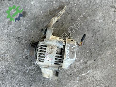 Toyota Corolla Şarj Dinamosu çıkma parça