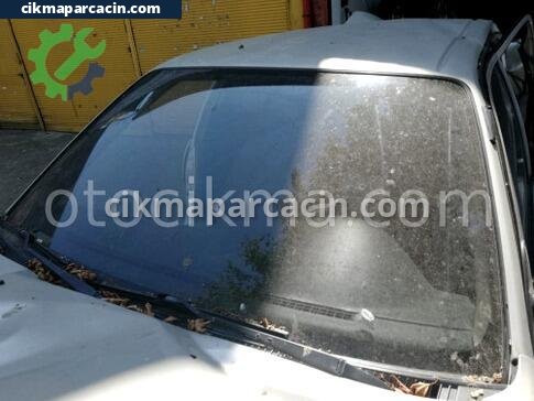 Toyota Corolla Ön Cam çıkma parça