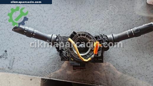 Toyota Corolla Silecek Kolu çıkma parça