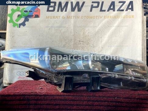 Toyota Corolla Sağ Ön Far çıkma parça