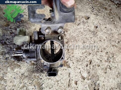 Toyota Corolla Gaz Kelebeği çıkma parça