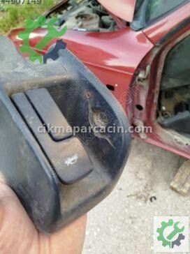 Toyota Corolla Kaput Açma Kolu çıkma parça