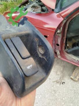 Toyota Corolla Kaput Açma Kolu çıkma parça