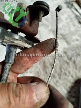 Toyota Corolla Gaz Teli çıkma parça