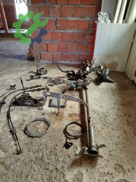 Toyota Corolla Travers çıkma parça